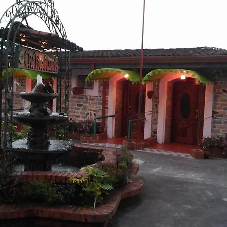 Mountain Lodge Chetica San Jeronimo  Exterior photo